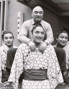 相撲部屋